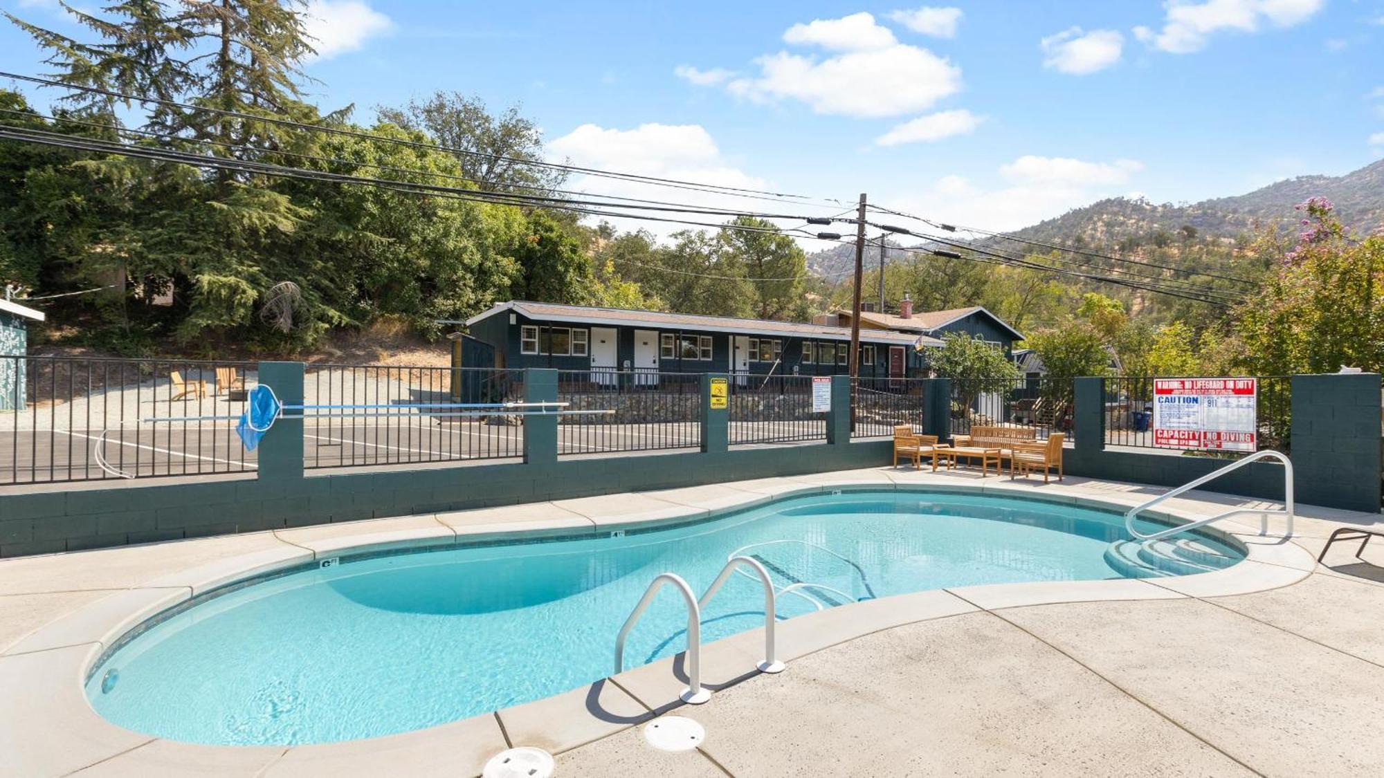 The Charlotte Sequoia Motel R2 ثري ريفرز المظهر الخارجي الصورة